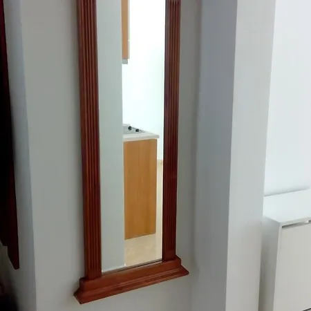 Apartment Bravo 5 *
