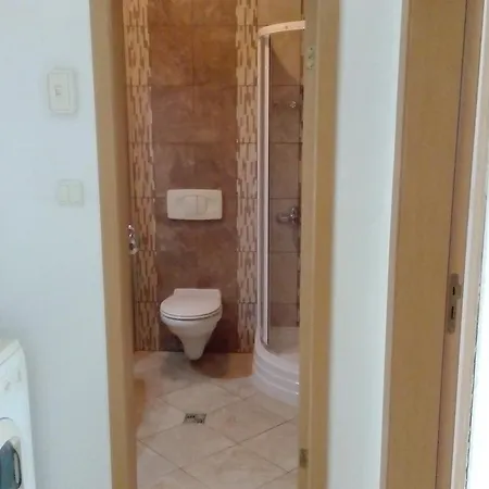 Bravo 5 Apartment *