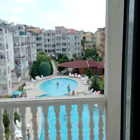 Bravo 5 Apartment